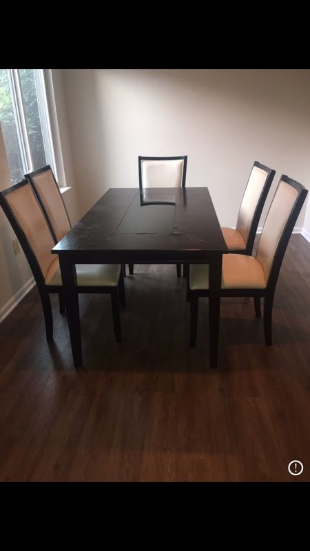 Dining room table with 5 chairs