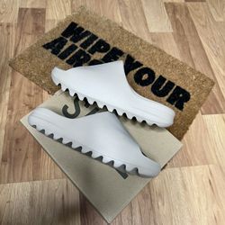 Adidas Yeezy Slide Pure Size 9