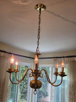 Classic Polished Brass 5-Light Candelabra Chandelier Light Fixture