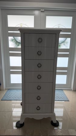 Beautiful pure wood armoir