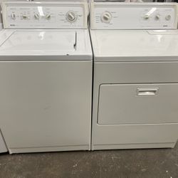 Kenmore Washer And Kenmore Eléctric Dryer 