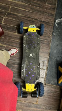 Nomad n1 electric skateboard