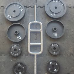 Weight Set With Tricep Bar 100lbs All Together Read Description Below..