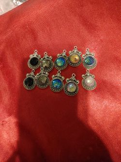 10 Beautiful Pedants