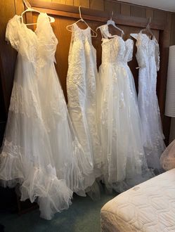 ✨ **BEAUTIFUL WEDDING GOWNS — ELEGANT & HIGH QUALITY** ✨