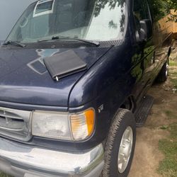 We Except Donations. Furniture- Appliances -old Cars- Etc