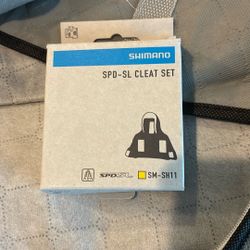 Shimano SM-SH11 Road SPD-SL Pedal Cleats - 6 Degrees Float - Yellow/Black