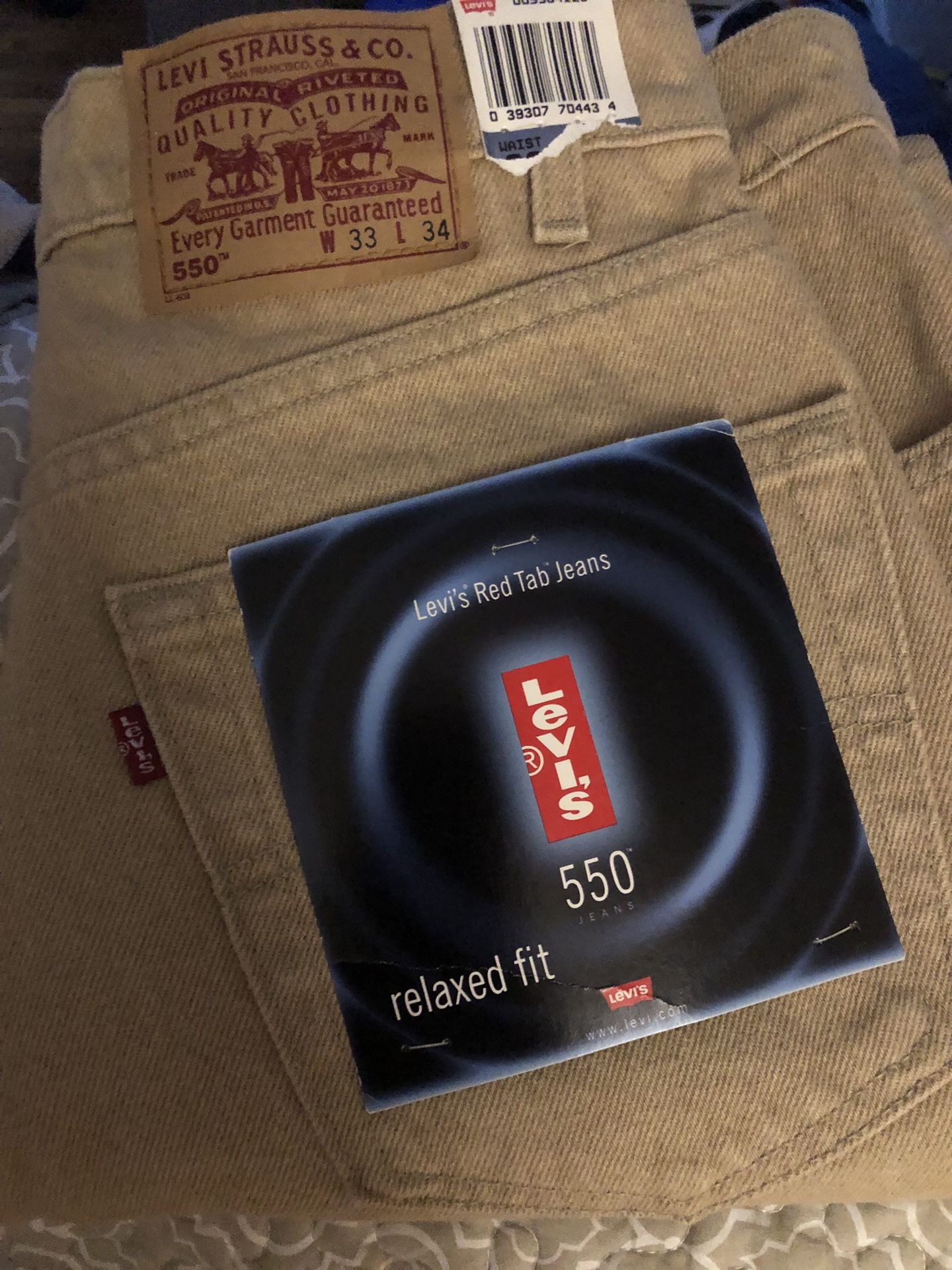 New Levi’s 33x34