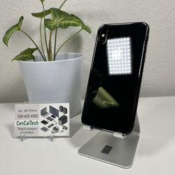 iPhone XS 64gb Unlocked New Battery In Very Good Condition 