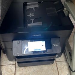 Copiadora En Buena Condiciones Trabaja Al 100