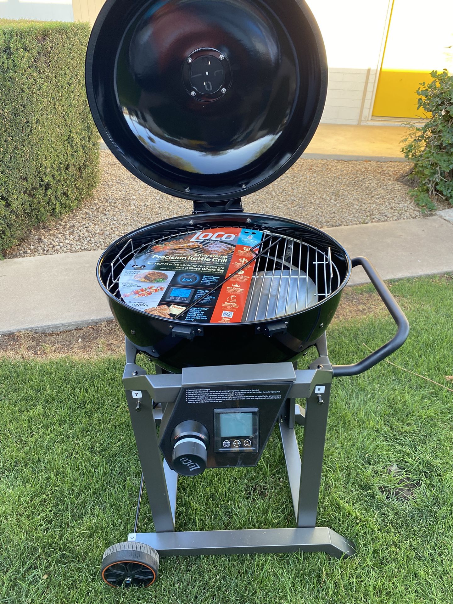 22.5 Inch Premium Stainless Steel Kettle Charcoal Grill