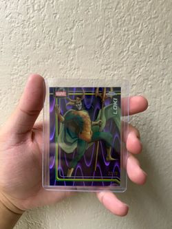 Topps Chrome Marvel Loki /75