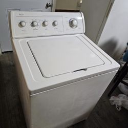 WHIRPOOL WASHER GOOD CONDITION HEAVY DUTY DELIVERY AVAILABLE FOR EXTRA FEE WE DO REPAIRS 