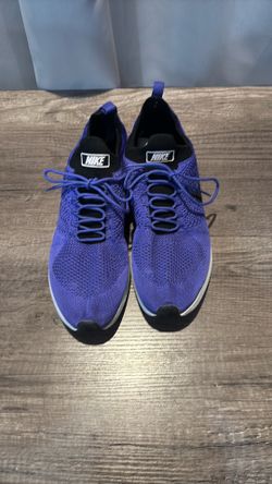 Nike Men’s Mariah Flyknit Racers. Size US 10.5. Persian Violet