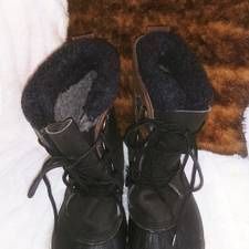 Khombu Mens Snow Boots Size 8 Snow Boots Steel Shank Women 10