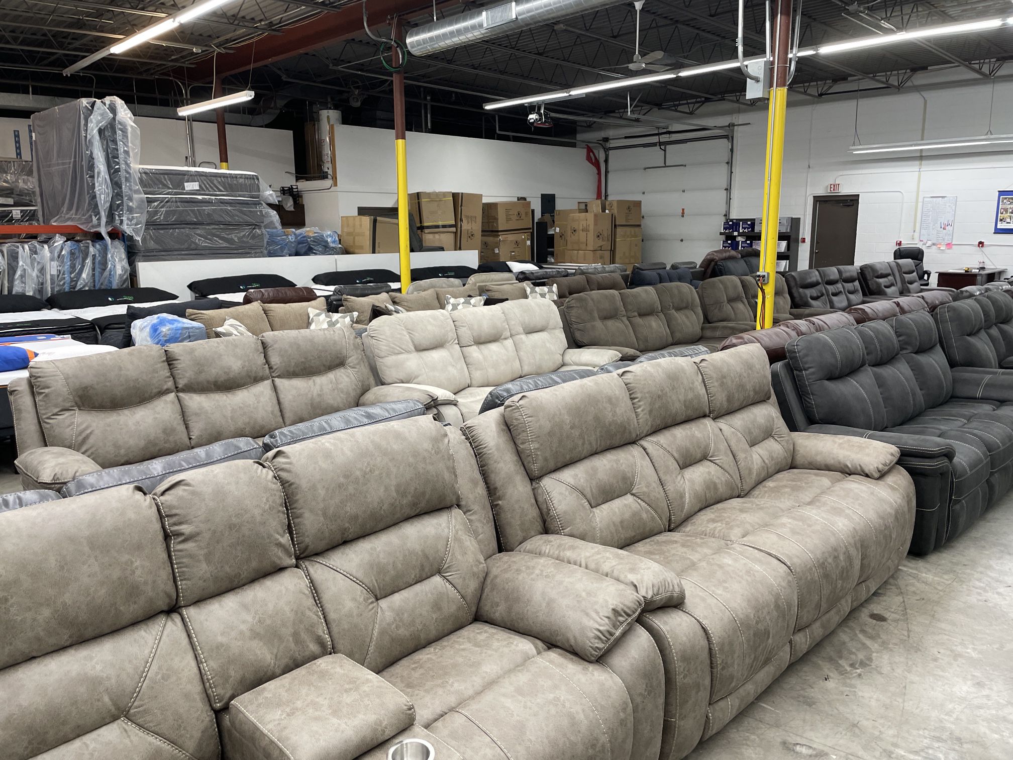 Brand New Sofas, Loveseats And Sectionals 