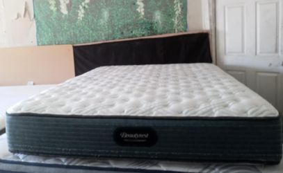 Queen Size Mattress (Colchón Queen Size)
