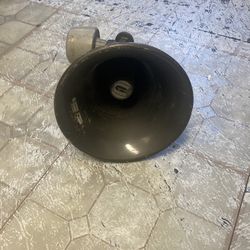 Bocina.  De Rancho Vale. 