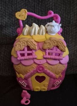 Lalaloopsy Sugar Crumbs carry case house