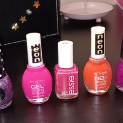 11 Use Nail Polish All For One Price 