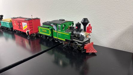 LGB train locomotives 2 and 2 cars
