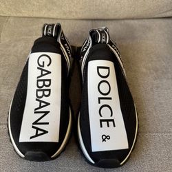 Dolce & Gabbana Size 7