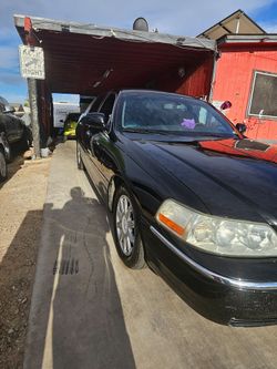 2008 Lincoln Town Car