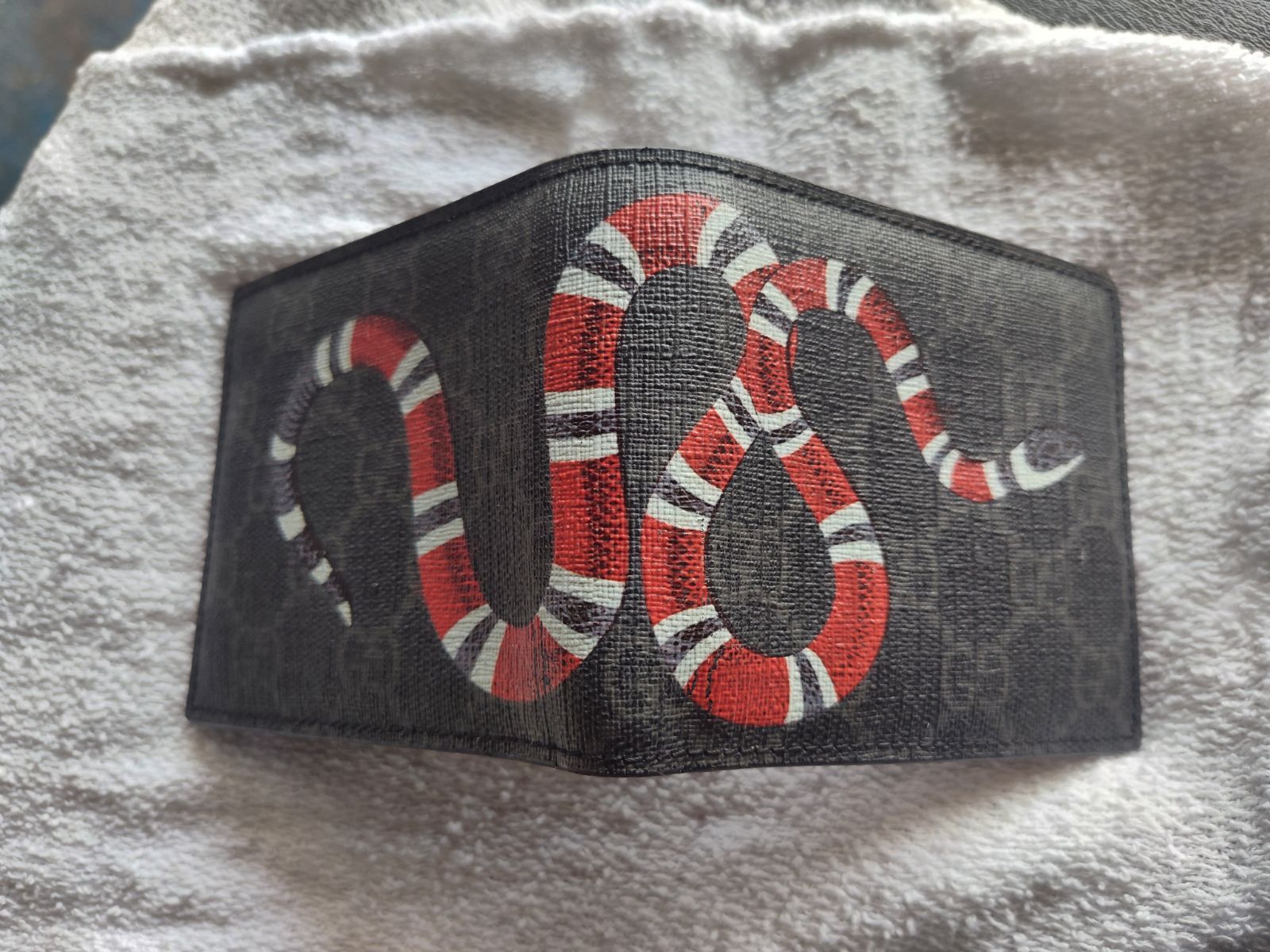 Gucci Wallet (Real Gucci) 