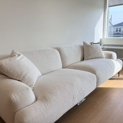ARTICLE Abisko Sofa