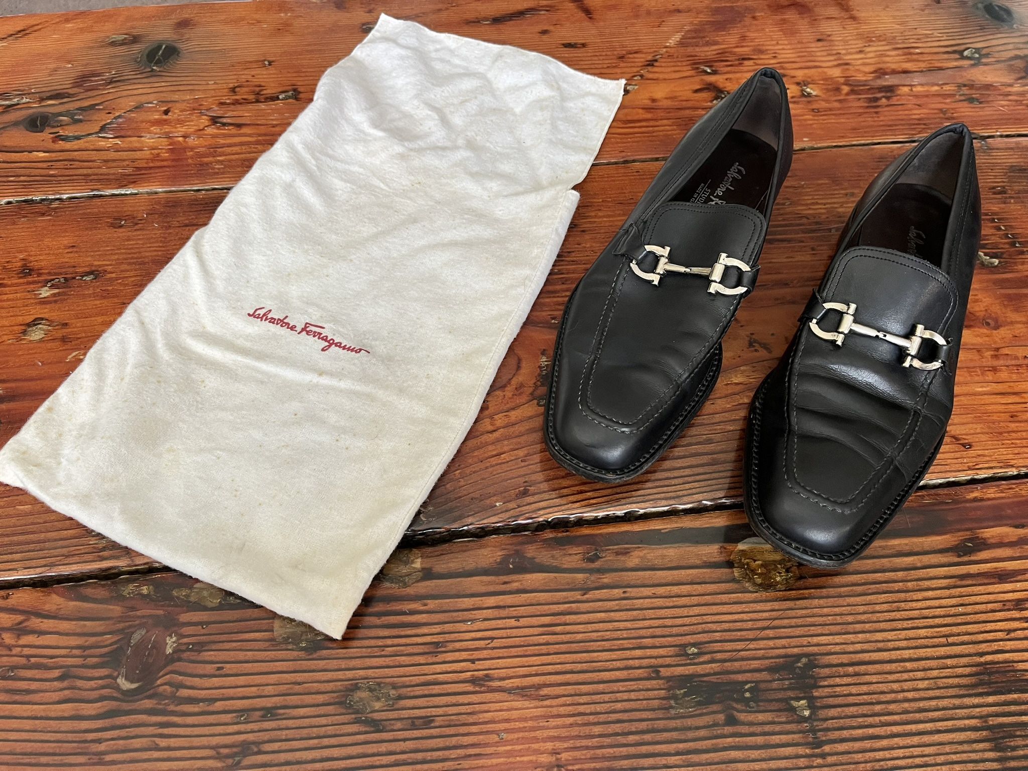 SALVATORE FERRAGAMO Size 7.5 D Black Silver Leather Horsebit Loafers