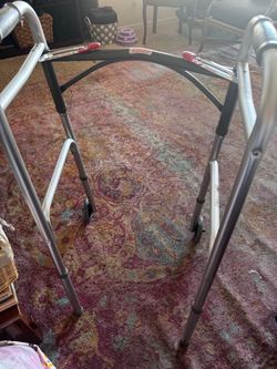 New walker foldable