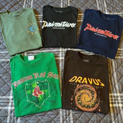 Graphic Tees Medium