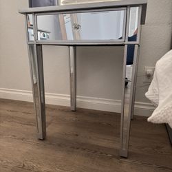 Mirror Nightstand 