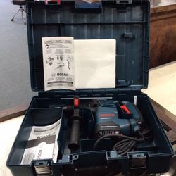 Bosch 8 Amp 1-1/8 in. Corded Variable Speed SDS-Plus Concrete/Masonry Rotary Hammer Drill with Depth Gauge and Carrying Case 