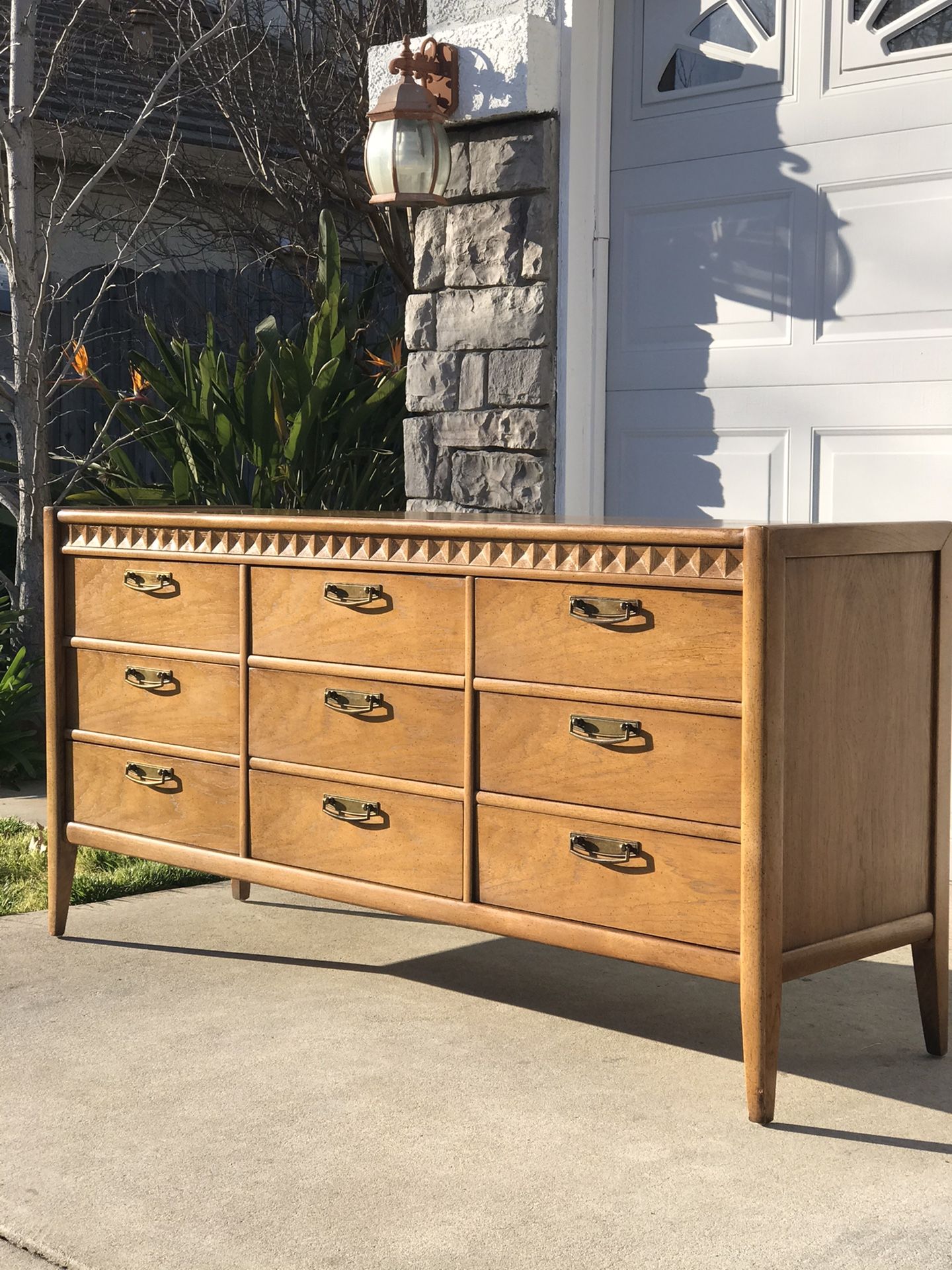 Mid Century Broyhill Premier 9 Drawer Dresser