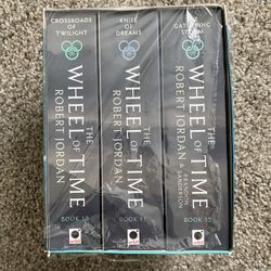 Wheel Of Time Book Set 4