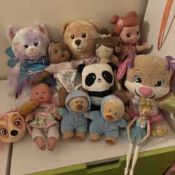 Stuffed Animals/ Dolls 