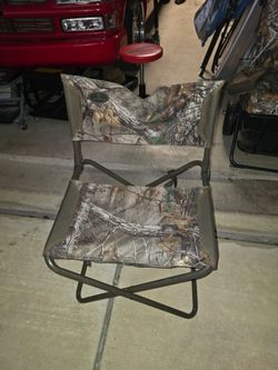 Game Winner Camo Folding Hunting Chair with Storage Bag