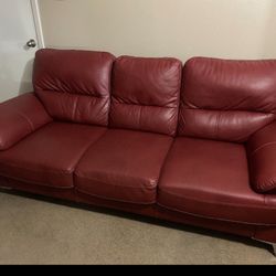 Se Venden Sofas De Cuero Usados $400