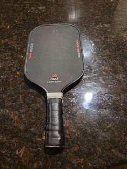 Pickleball paddle