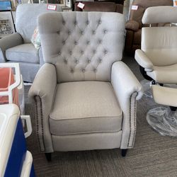 💥 Brand New💥 Tufted Push Back Recliner in Gray