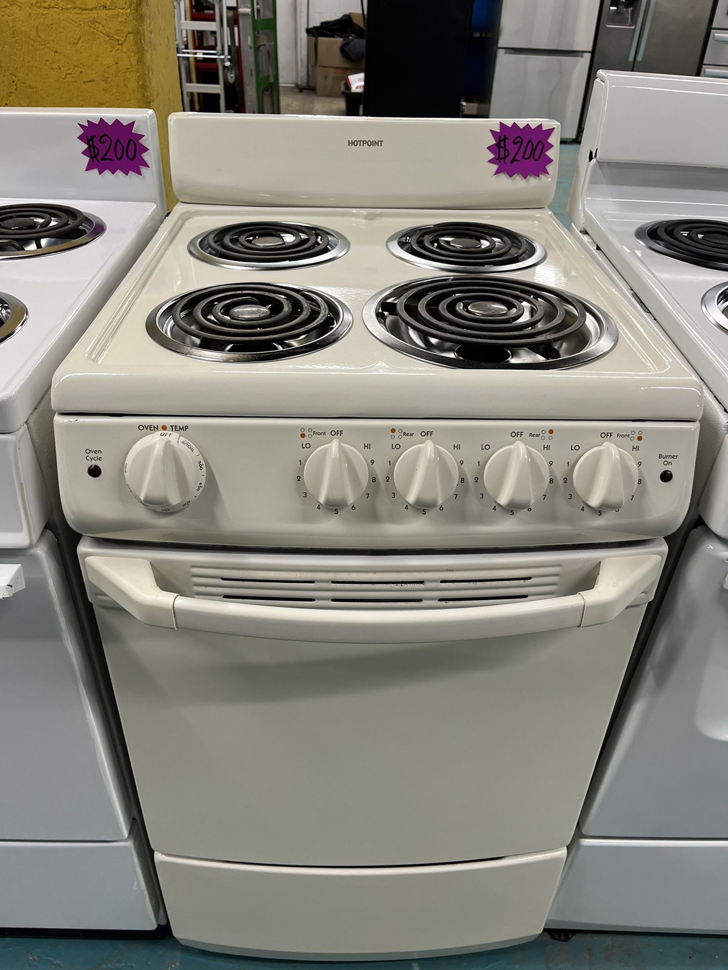 💥Used Electric HOTPOINT Stove 20” Inch