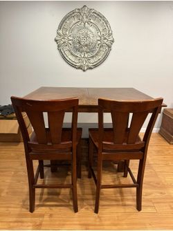 Dining set