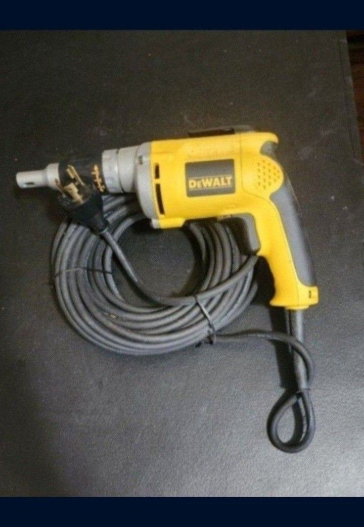Dewalt