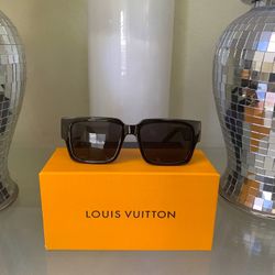 Louis Vuitton Glasses Unisexual