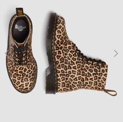 Dr Martens 1460 Pascal Leopard Cow Hair Lace Up Boot US M 10 W 11 UK 9 EU 43 NEW