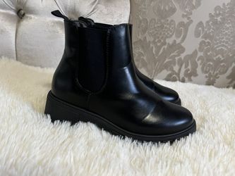 Women's Boots