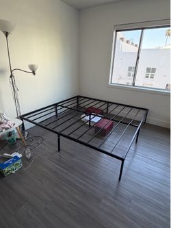King Size Metal Bed Frame – Like New – Moving Sale
