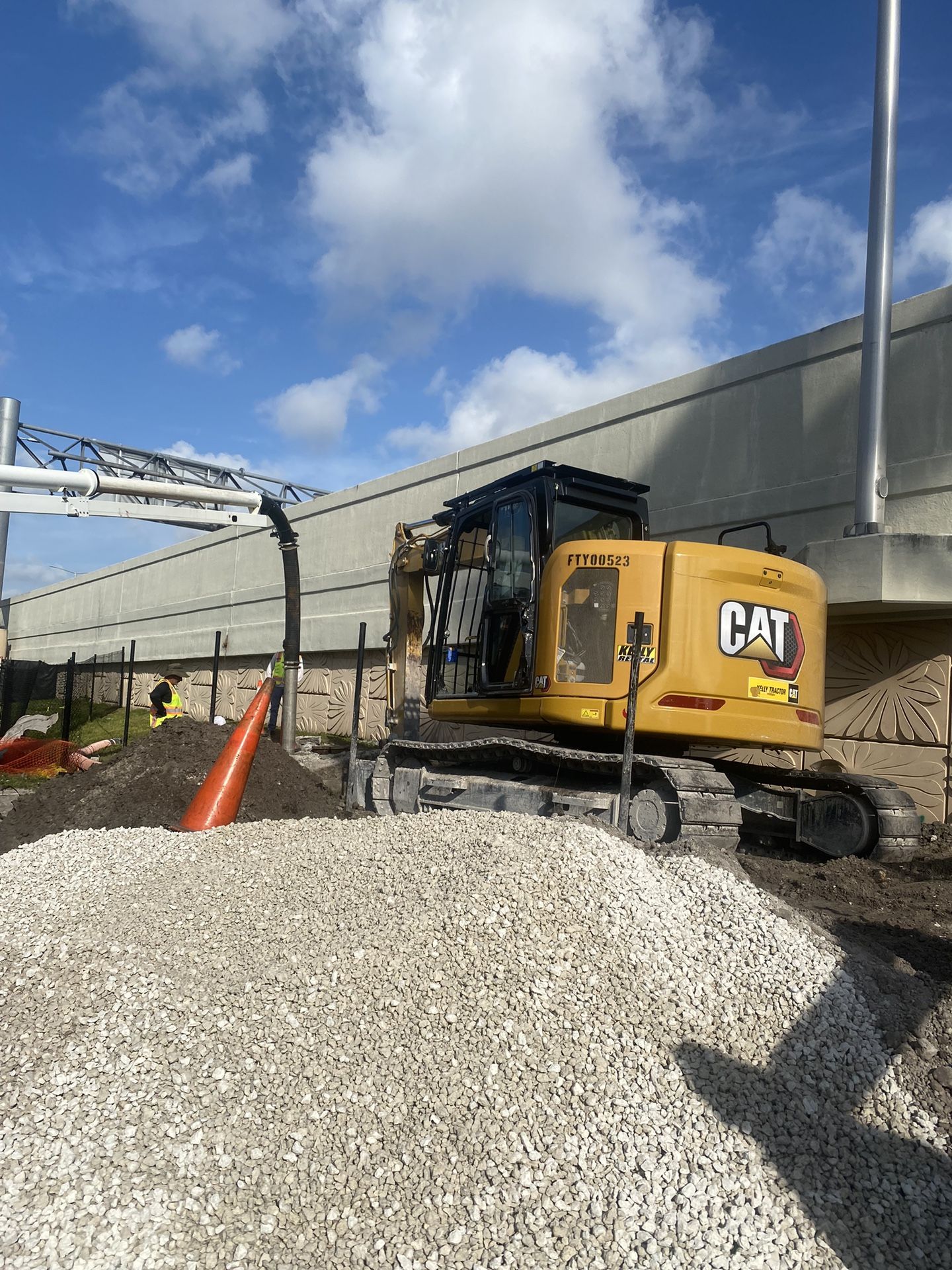 Bobcat Excavadora Volteó 