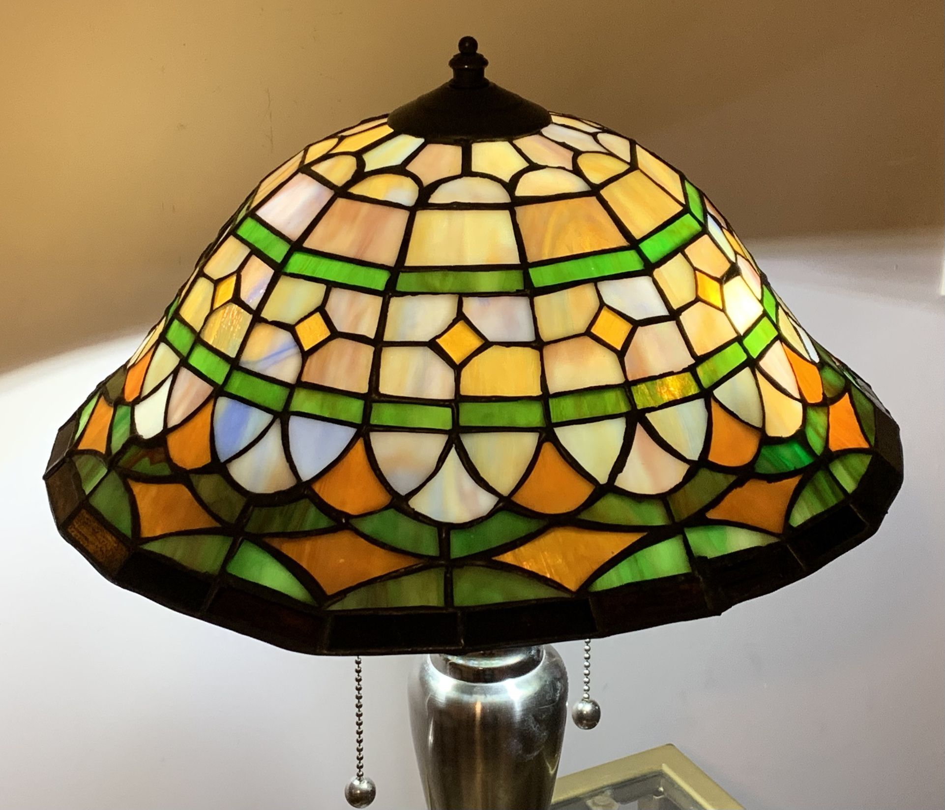 Tiffany Style Stained Glass Lamp
